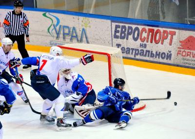 ХК «Рязань» начал новый календарный год с победы